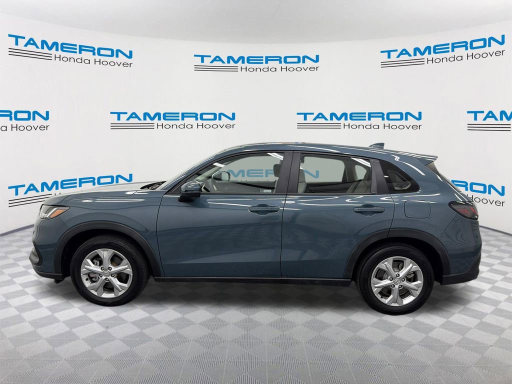 Used 2023 Honda HR-V LX image 2