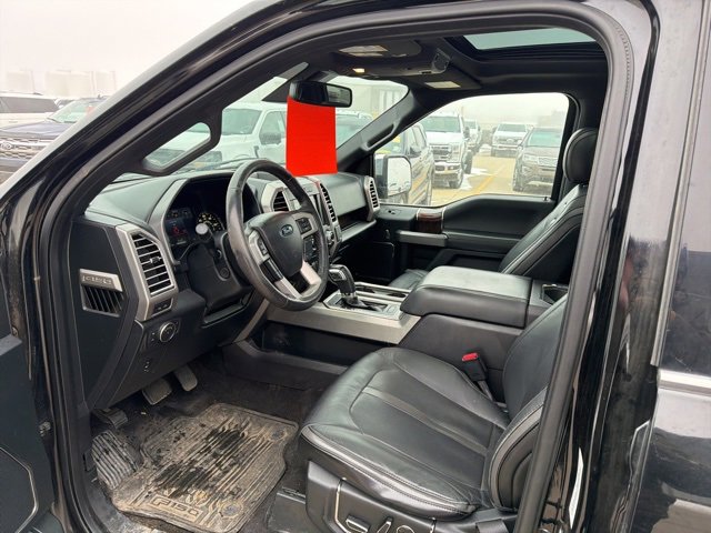 Used 2016 Ford F150 Platinum w/ Equipment Group 701A Luxury image 6