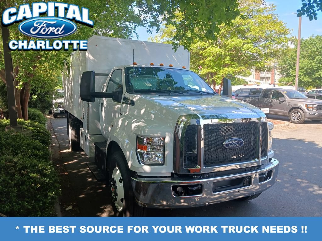 New 2027 Ford F750 2WD Regular Cab Super Duty image 7