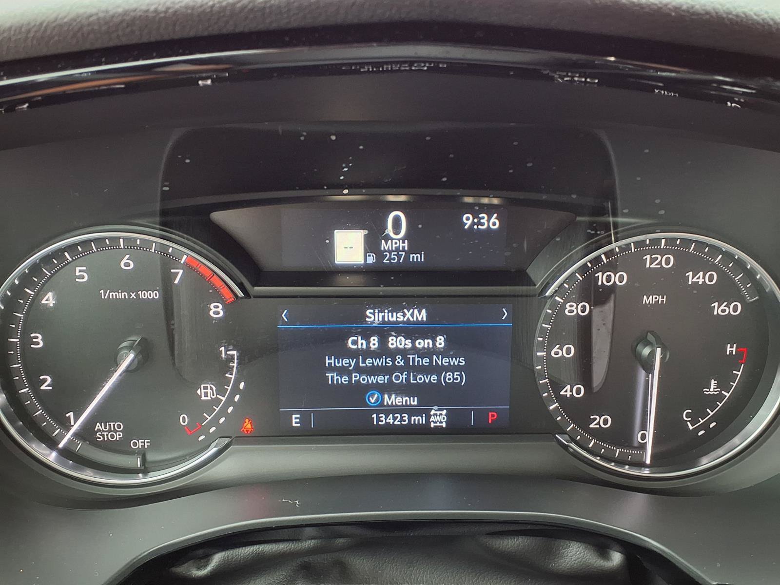Used 2023 Cadillac XT5 Premium Luxury w/ LPO, Floor Liner Package AWD/4WD image 19