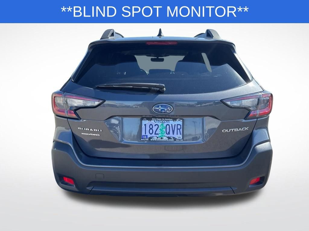 Used 2025 Subaru Outback Premium image 6
