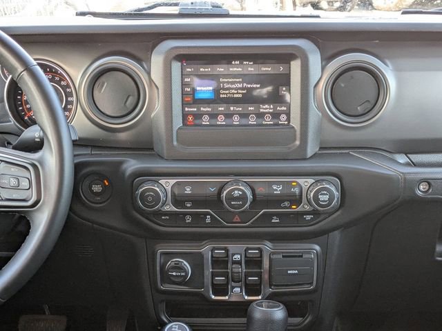 Used 2022 Jeep Gladiator Willys AWD/4WD image 17