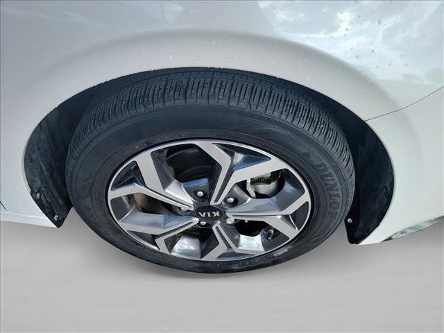 Used 2021 Kia Forte LXS image 10