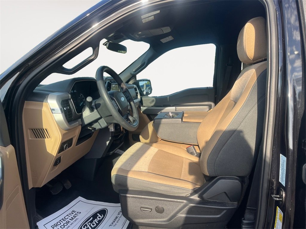 Used 2023 Ford F150 XLT image 9