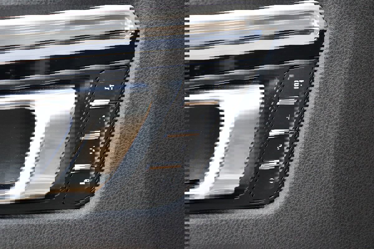 Used 2017 Porsche Macan S image 38