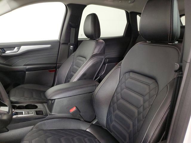 Used 2023 Ford Escape Platinum w/ Premium Technology Package image 24