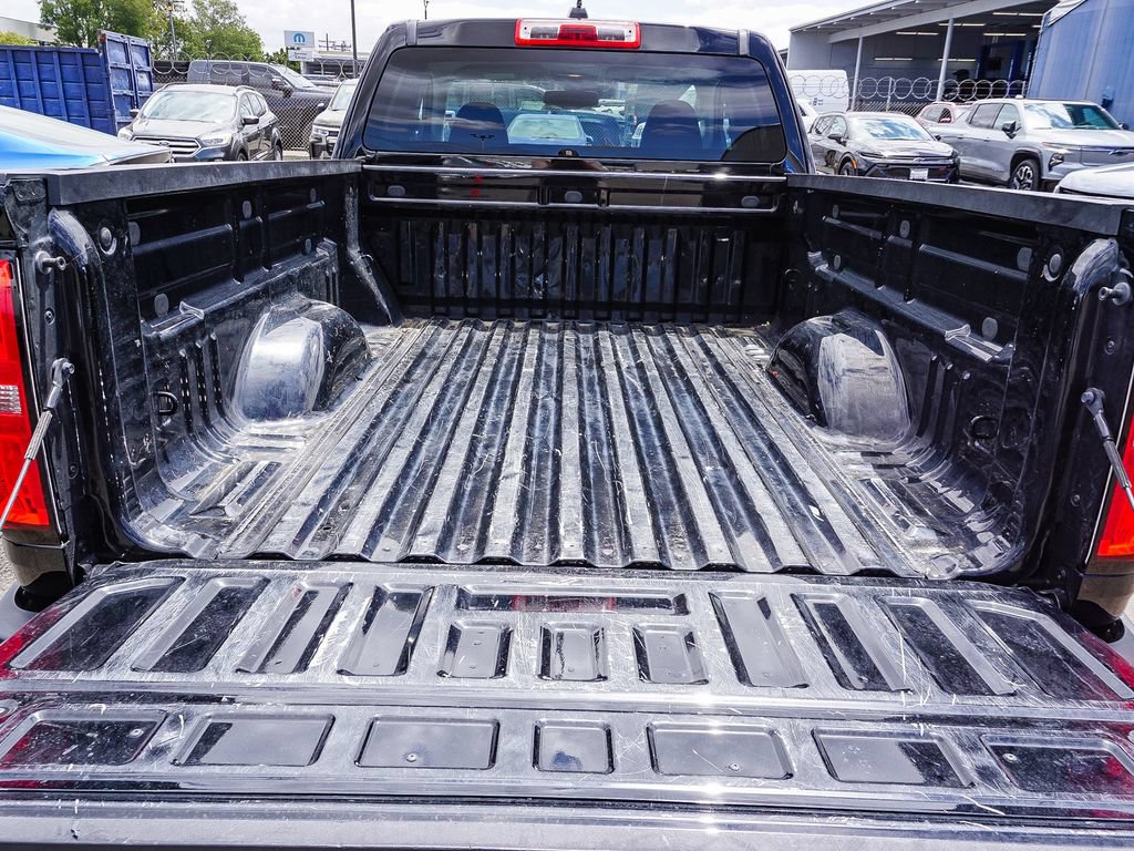 Used 2022 Chevrolet Colorado LT w/ Fleet Safety Package RWD image 25
