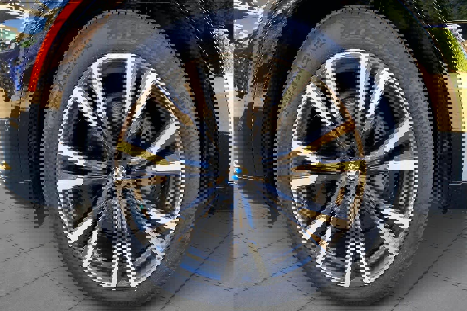 Used 2020 BMW X7 xDrive40i w/ Cold Weather Package image 12