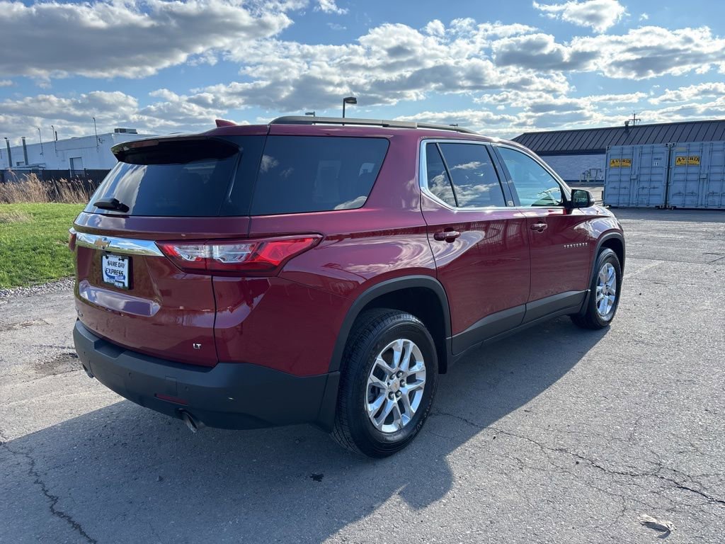 Used 2021 Chevrolet Traverse LT AWD/4WD image 15