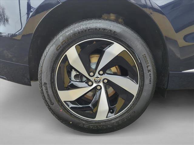 Used 2025 Jaguar F-PACE R-Dynamic S image 9