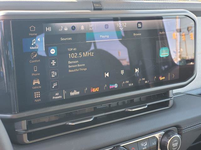 Used 2025 Jeep Wrangler Sahara w/ Safety Group AWD/4WD image 14