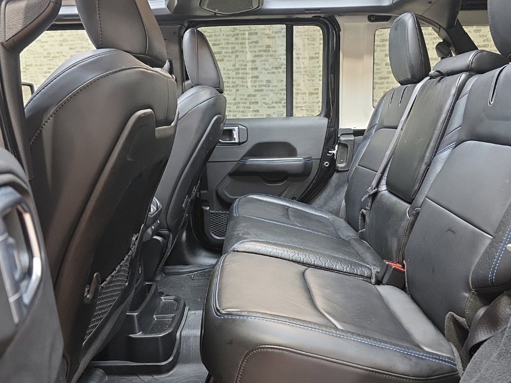 Used 2024 Jeep Wrangler High Altitude image 19
