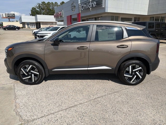 New 2026 Nissan Kicks SV image 1