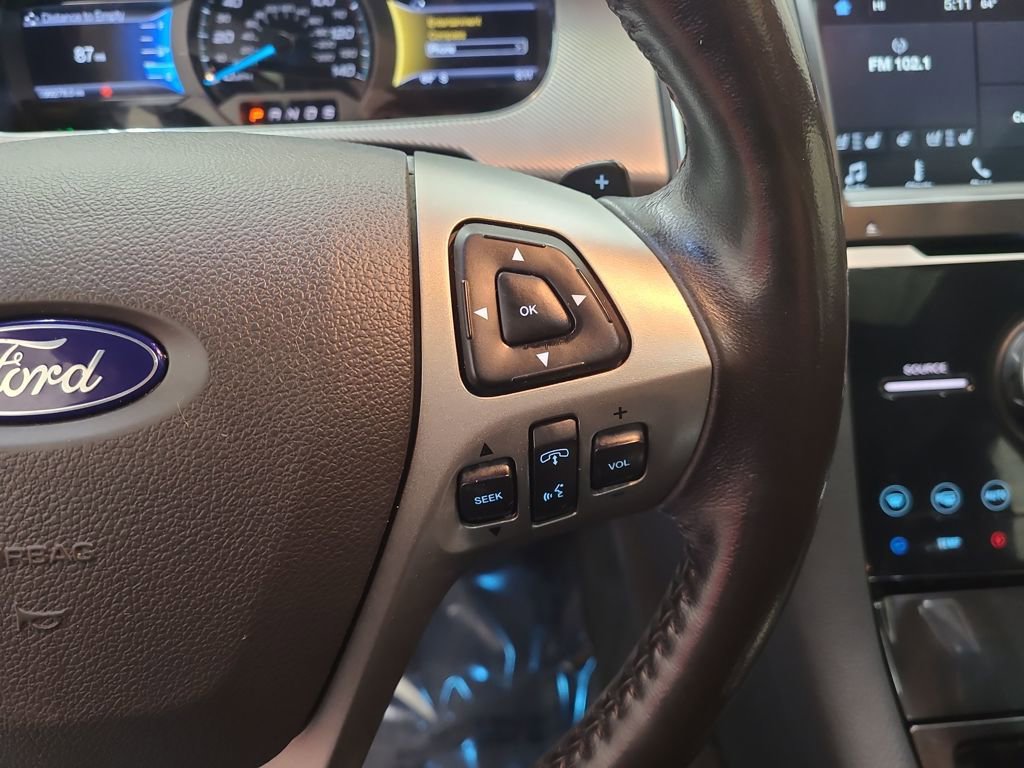 Used 2016 Ford Taurus SHO w/ Equipment Group 401A image 30