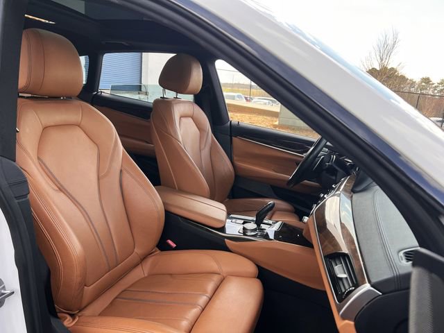 Used 2018 BMW 640i Gran Turismo xDrive w/ M Sport Package image 31