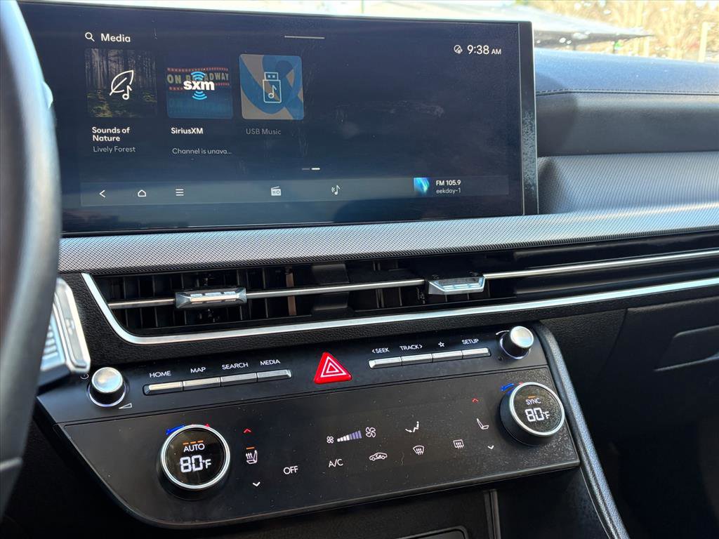 Certified 2024 Hyundai Sonata SEL w/ Convenience Package image 11