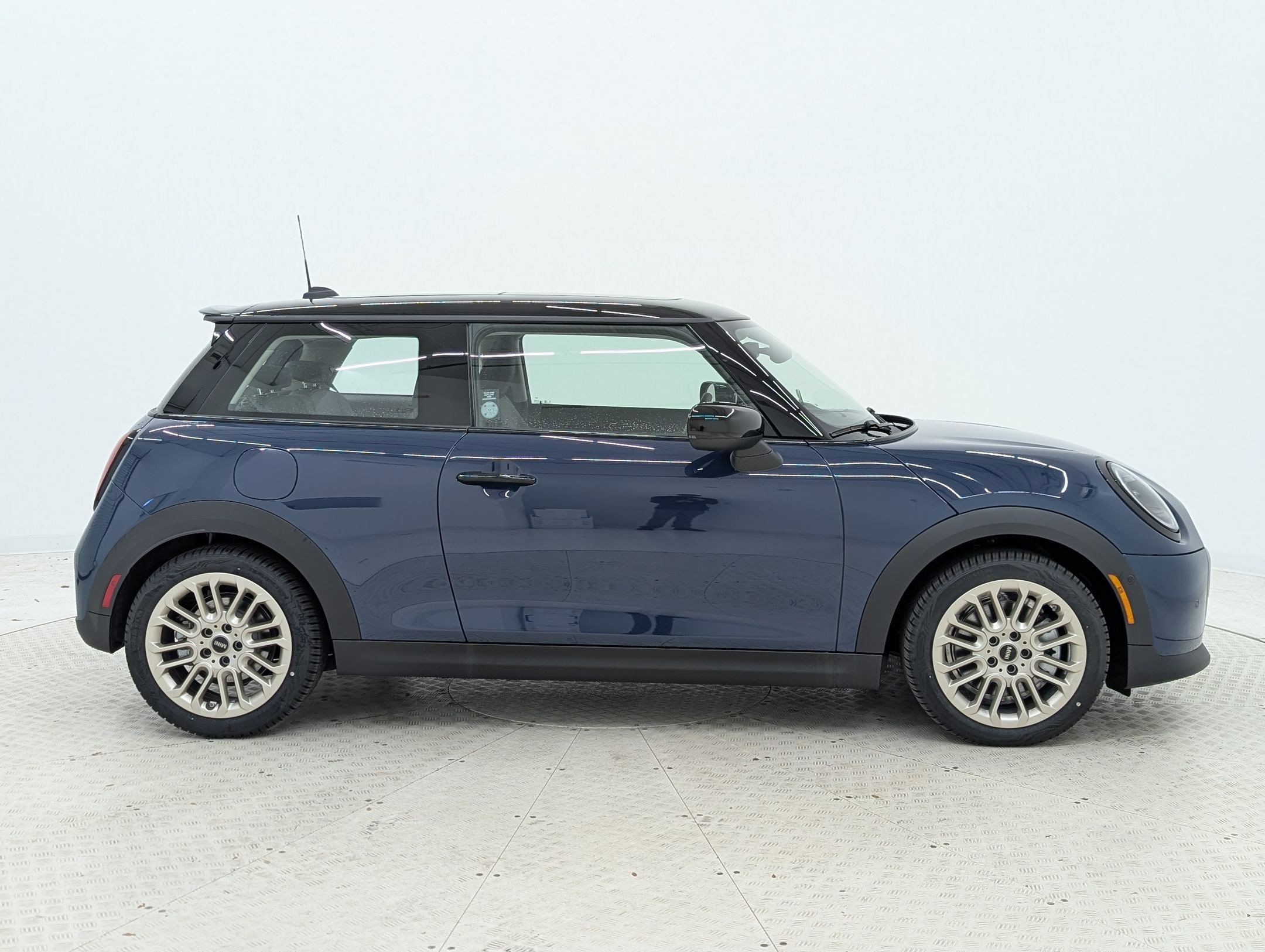 New 2026 MINI Cooper S image 8