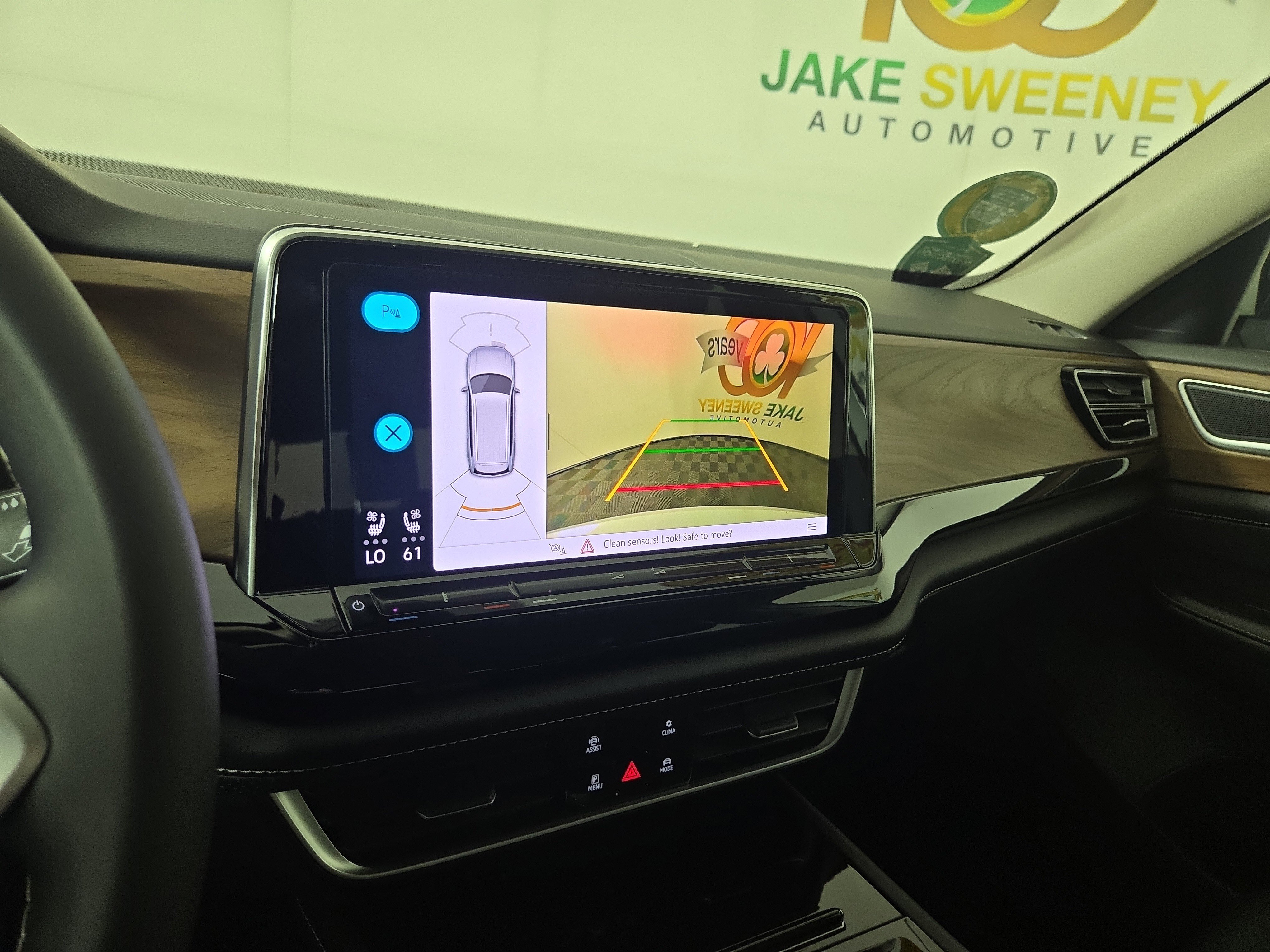 Used 2024 Volkswagen Atlas SE image 21