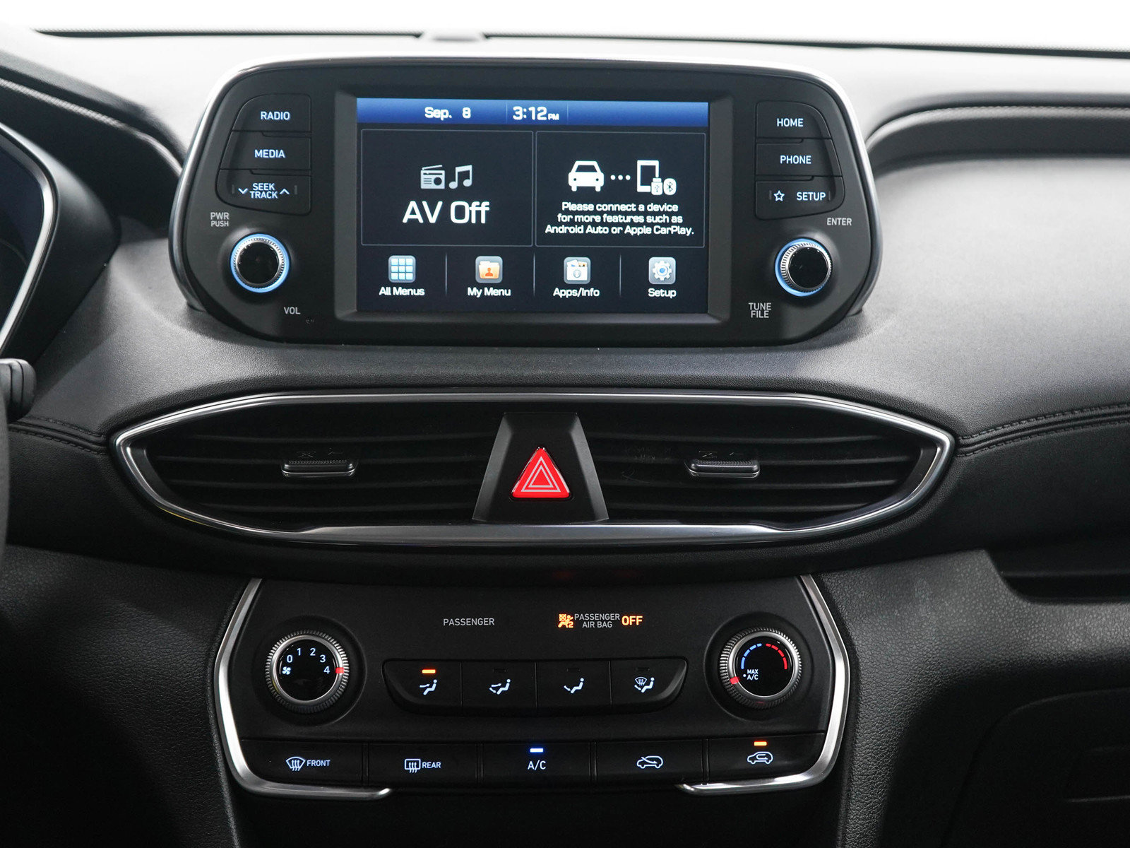 Used 2020 Hyundai Santa Fe SE AWD/4WD image 17