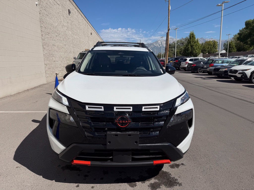Used 2026 Nissan Rogue SV AWD/4WD image 7