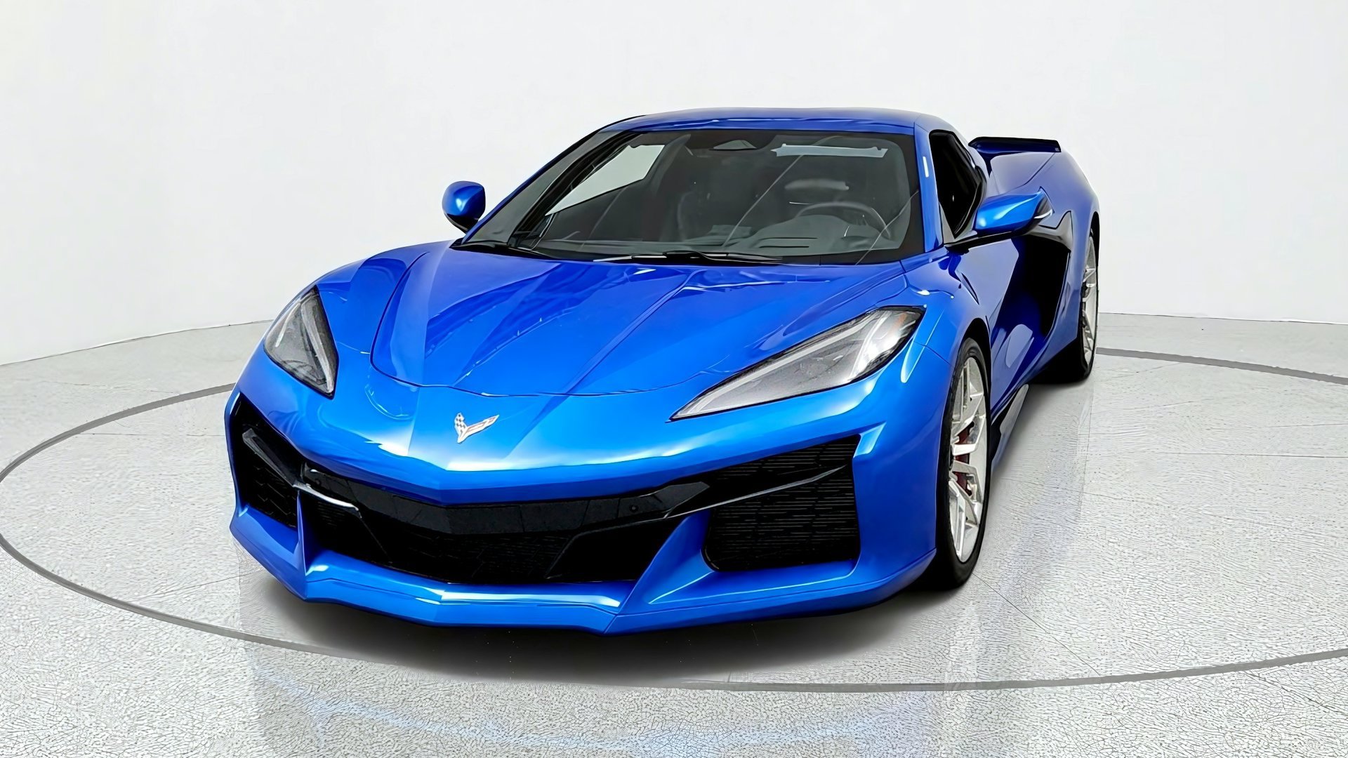Used 2024 Chevrolet Corvette Z06 w/ Chrome Exterior Badge Package RWD image 8