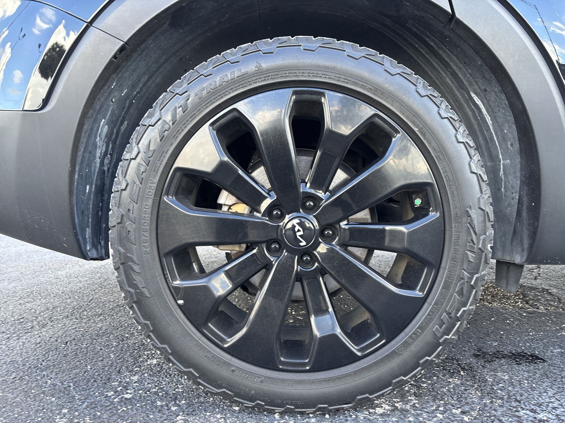 Used 2022 Kia Telluride EX w/ EX Premium Package FWD image 18