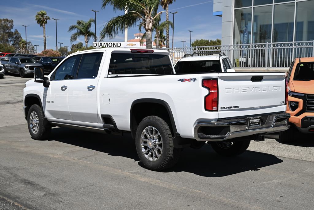 New 2026 Chevrolet Silverado 3500 LTZ w/ LTZ Premium Package image 7
