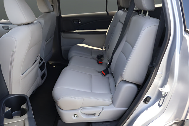 Used 2021 Honda Pilot Special Edition image 14