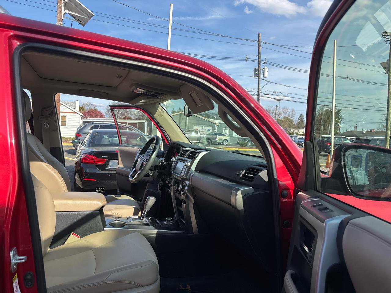 Used 2017 Toyota 4Runner SR5 Premium image 13