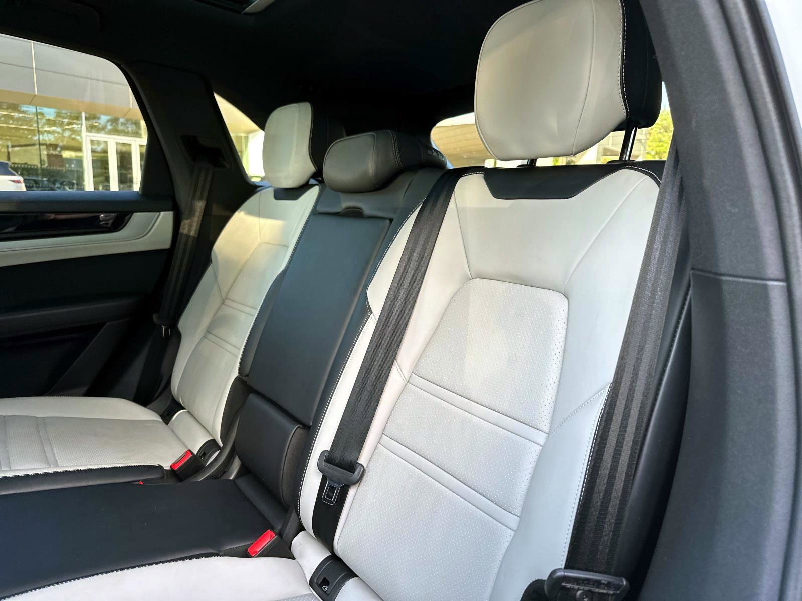 Used 2024 Porsche Cayenne image 14