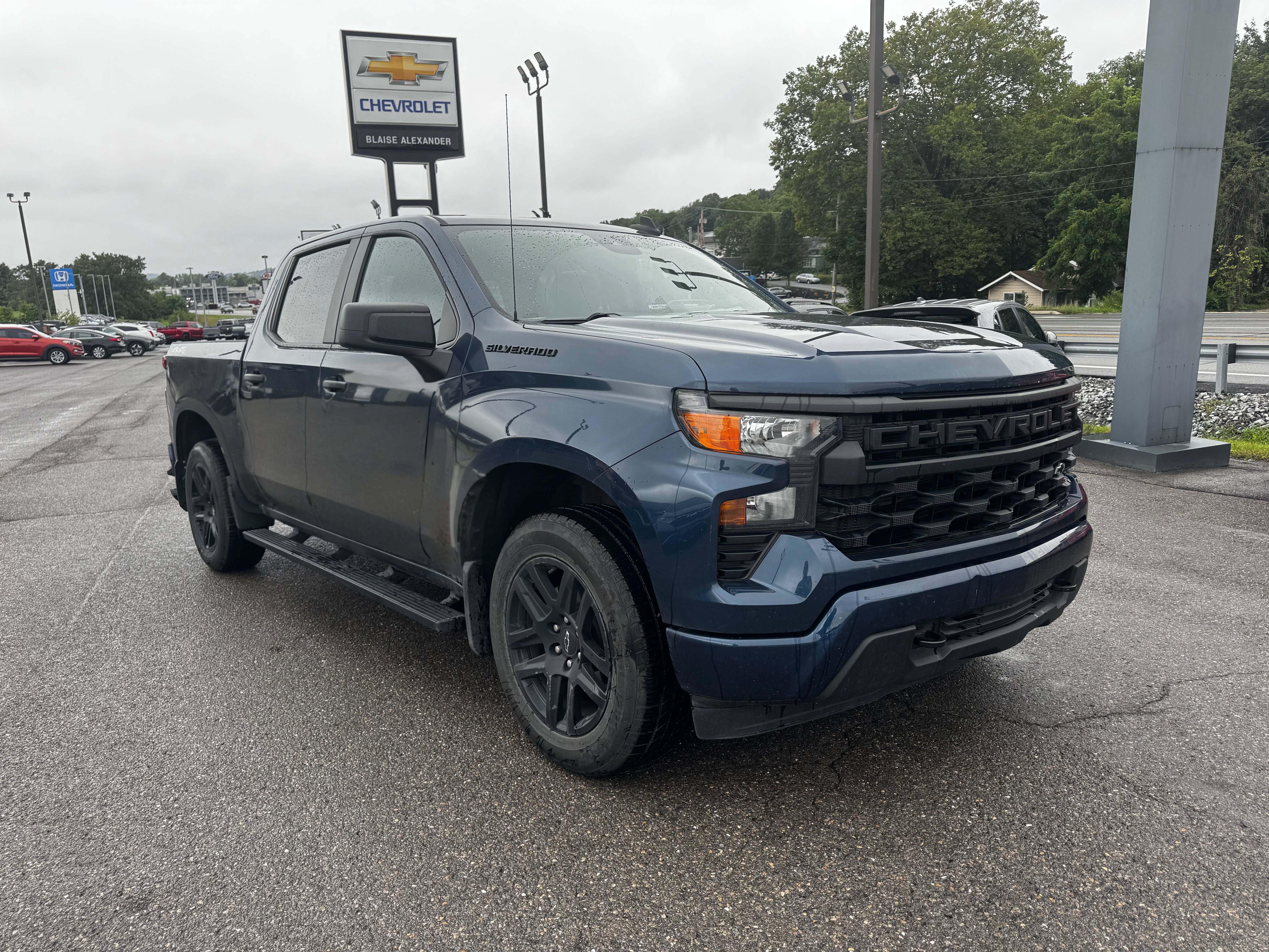 Used 2023 Chevrolet Silverado 1500 Custom w/ LPO, Dark Essentials Package image 1