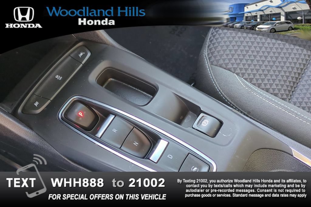 Used 2023 Chevrolet Bolt LT FWD image 17