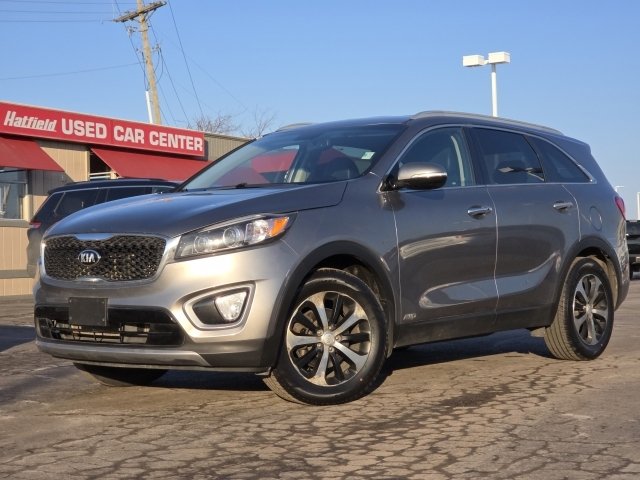 Used 2018 Kia Sorento EX image 2