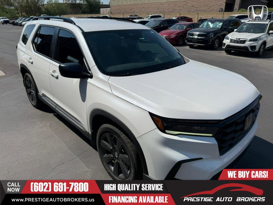 Used 2023 Honda Pilot Sport image 6
