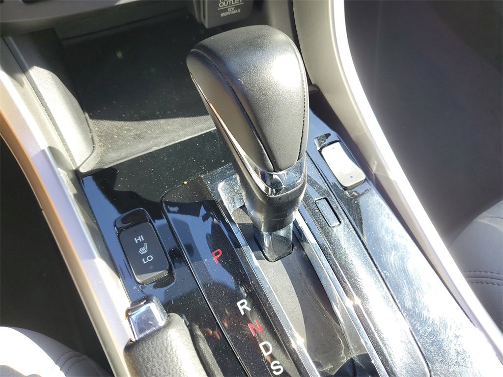 Used 2017 Honda Accord EX-L image 31