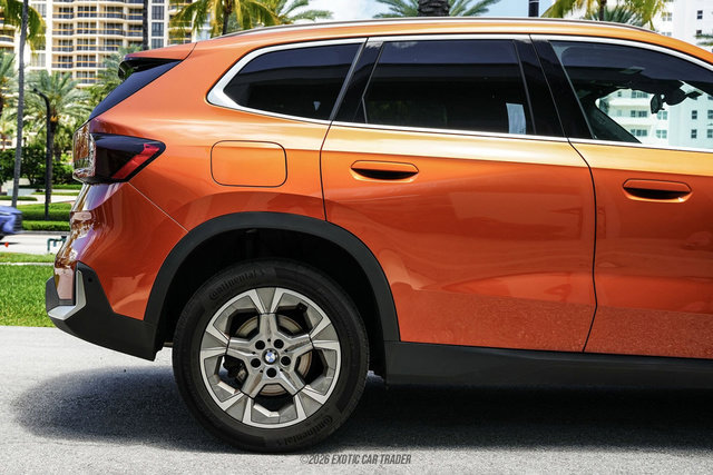 Used 2023 BMW X1 xDrive28i AWD/4WD image 10