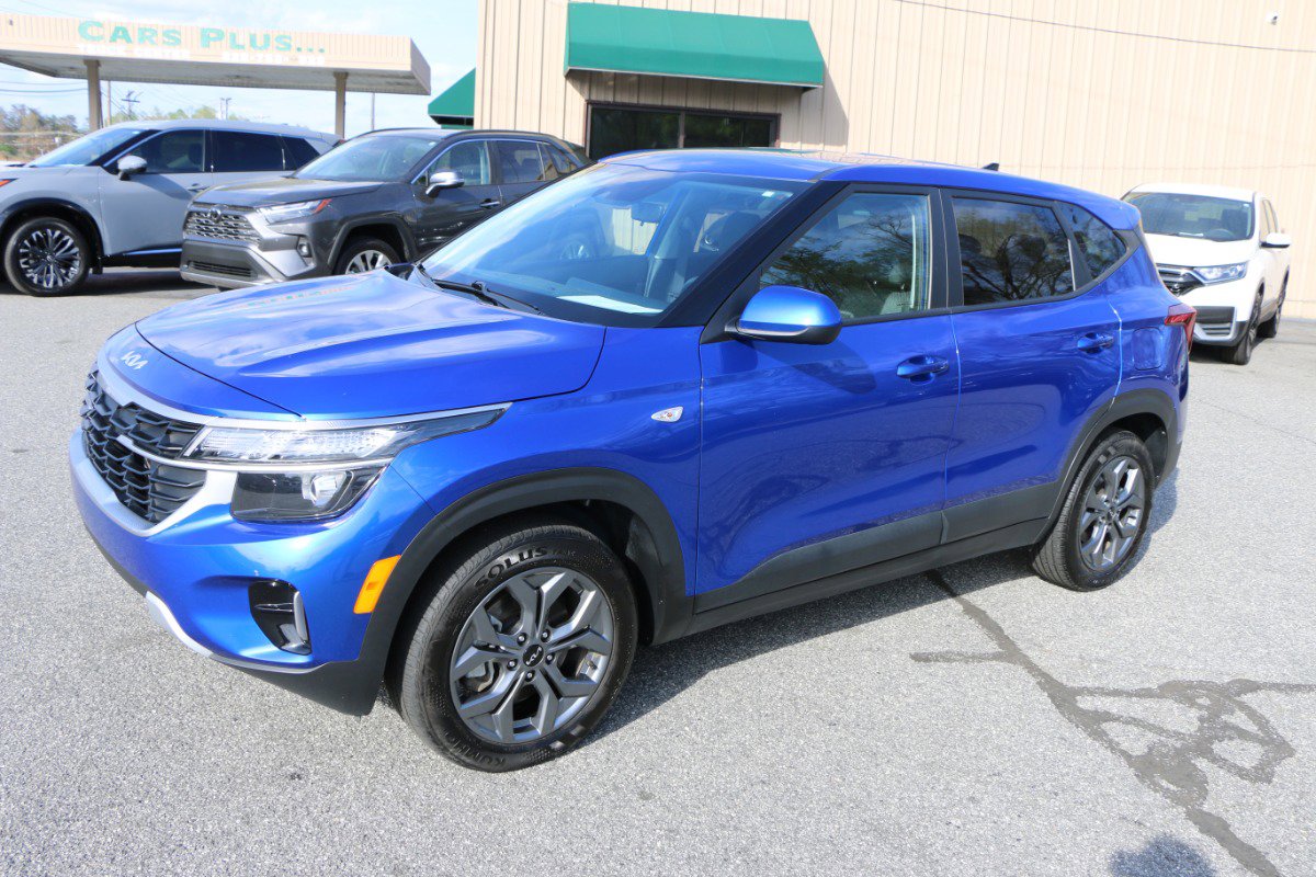 Used 2024 Kia Seltos LX