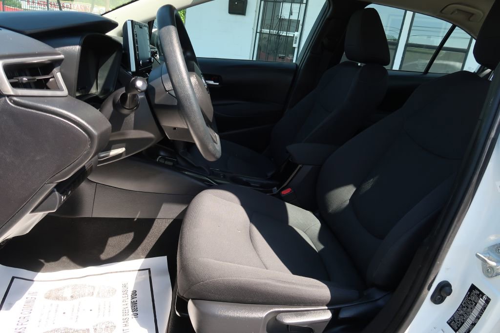 Used 2021 Toyota Corolla LE w/ Carpet Mat Package (TMS) image 5