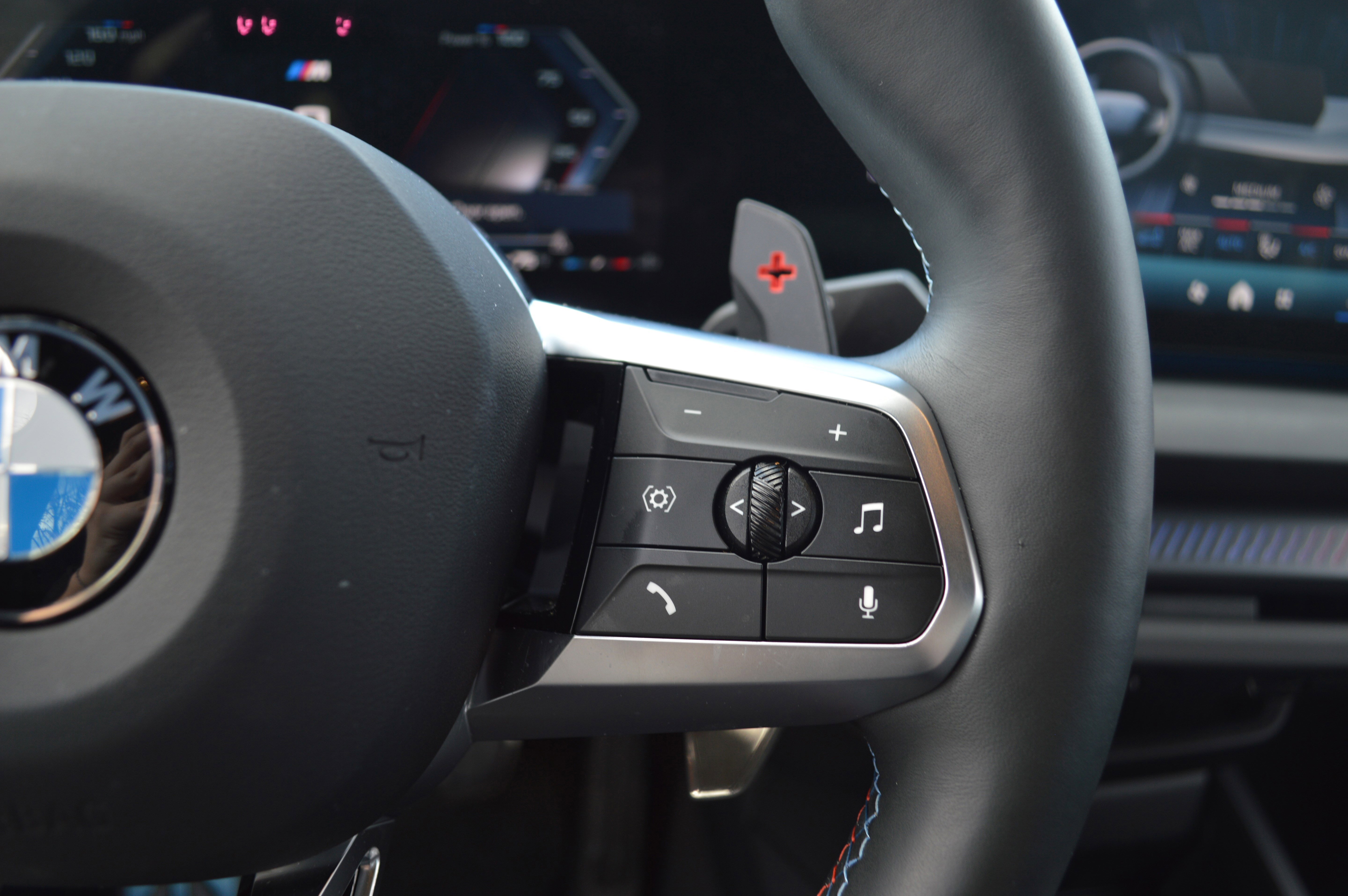 Used 2025 BMW M235i xDrive AWD/4WD image 13