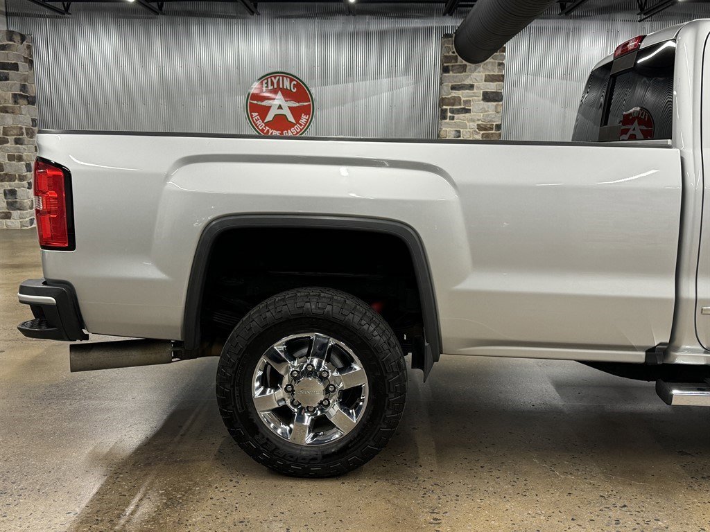 Used 2017 GMC Sierra 3500 Denali w/ Duramax Plus Package AWD/4WD image 16