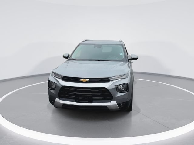 Used 2023 Chevrolet TrailBlazer LT w/ Convenience Package FWD image 4