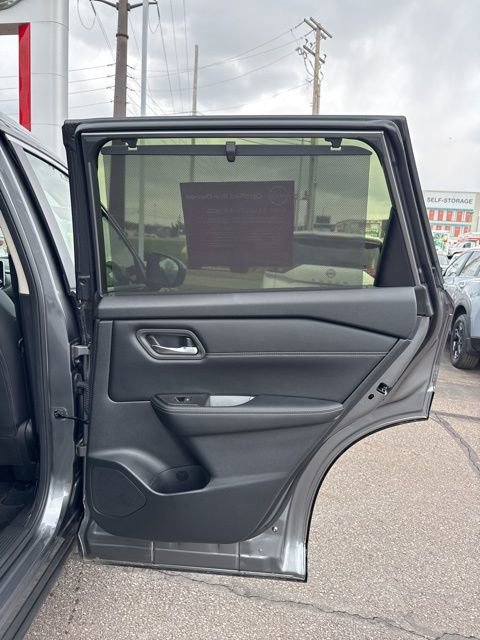 Certified 2024 Nissan Rogue SV w/ SV Premium Package image 17