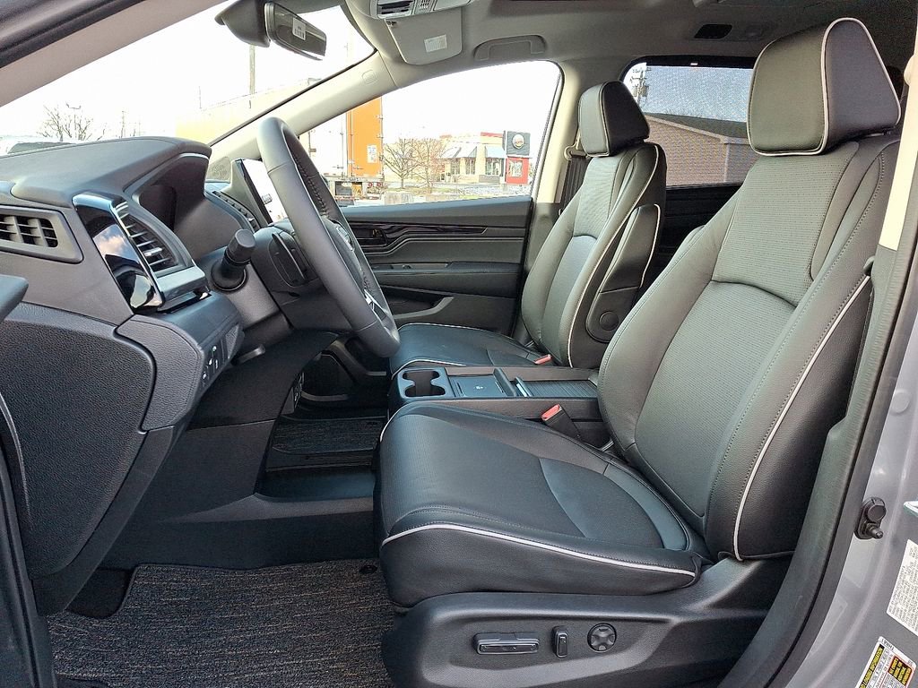 New 2026 Honda Odyssey Elite image 6