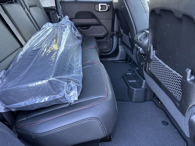 New 2026 Jeep Wrangler Unlimited Rubicon image 15