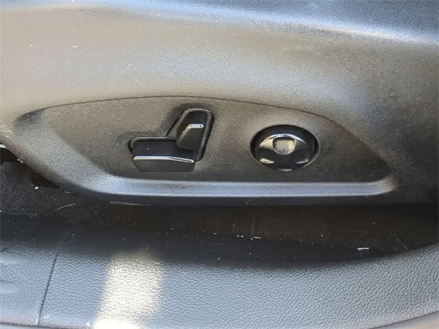 Used 2017 Jeep Compass Trailhawk w/ Navigation Group image 16