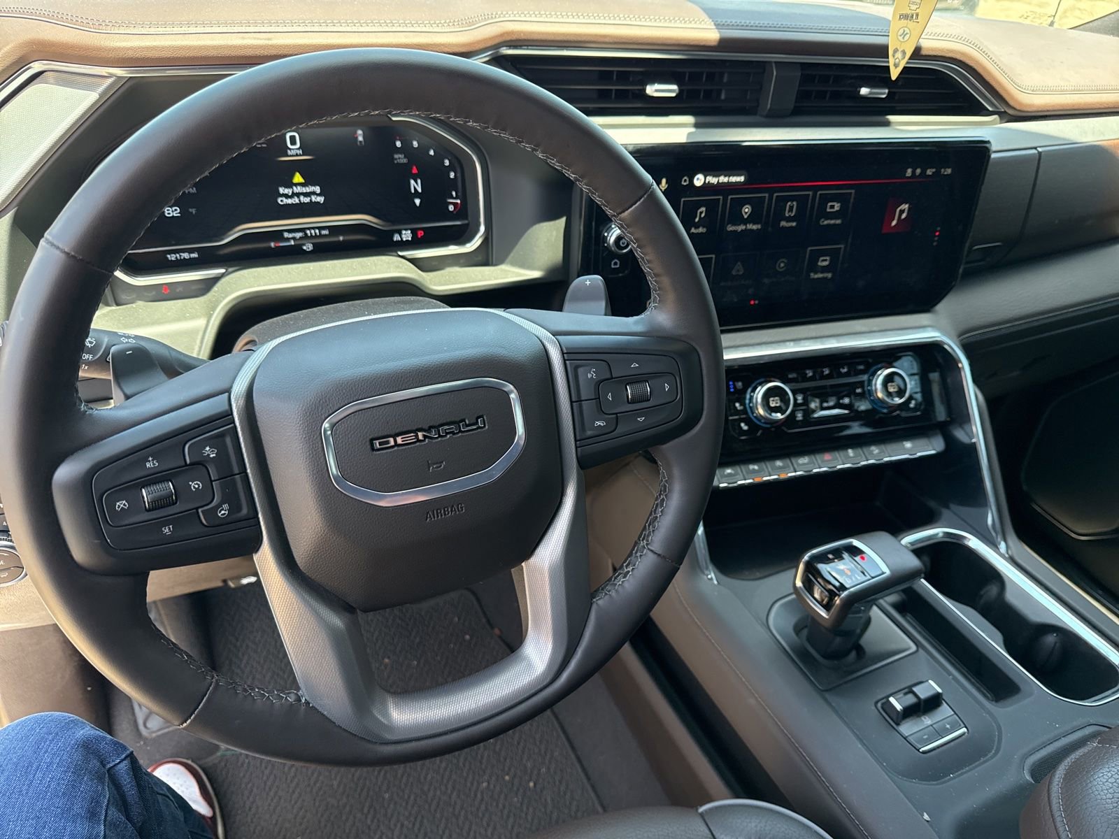 Used 2024 GMC Sierra 1500 Denali w/ Technology Package AWD/4WD image 21