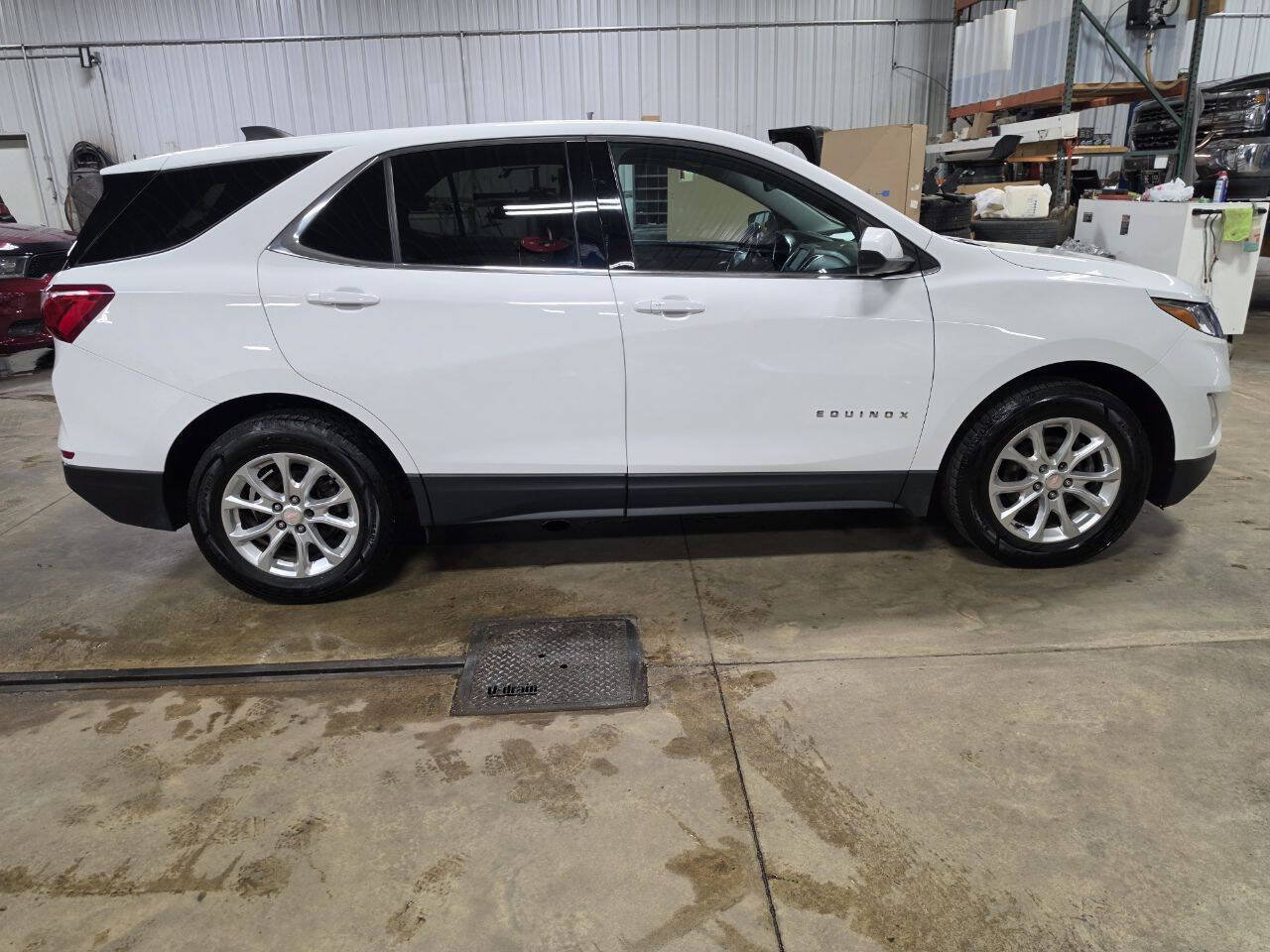 Used 2020 Chevrolet Equinox LT AWD/4WD image 9