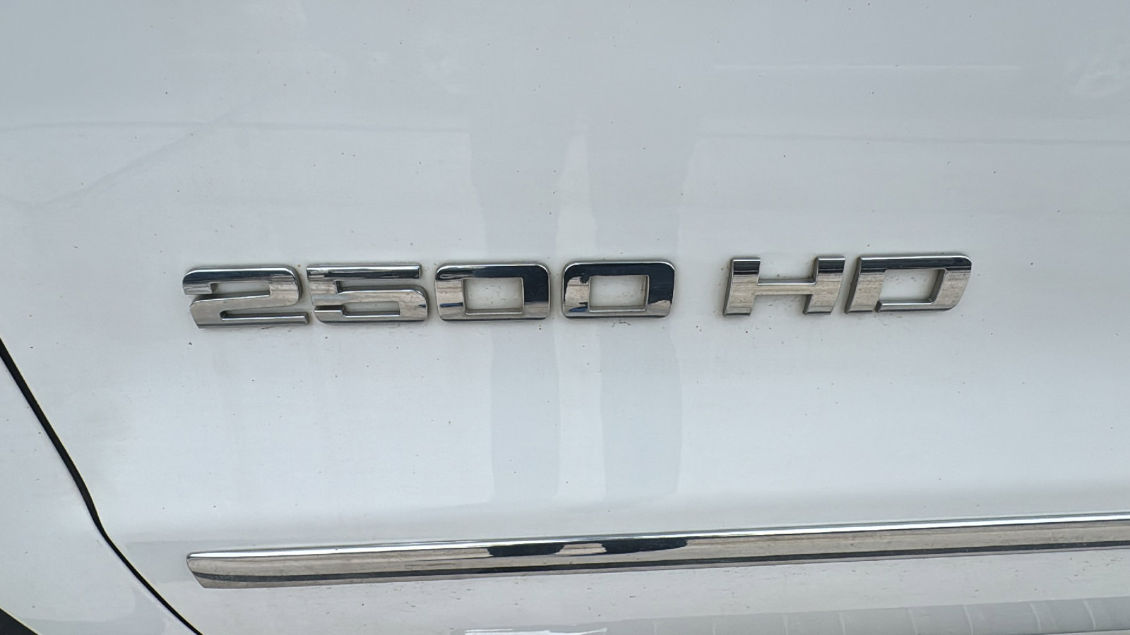 Used 2016 GMC Sierra 2500 SLT w/ Duramax Plus Package AWD/4WD image 19