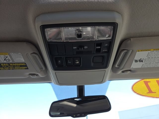 Used 2011 Toyota 4Runner SR5 w/ Premium Pkg w/Leather AWD/4WD image 20