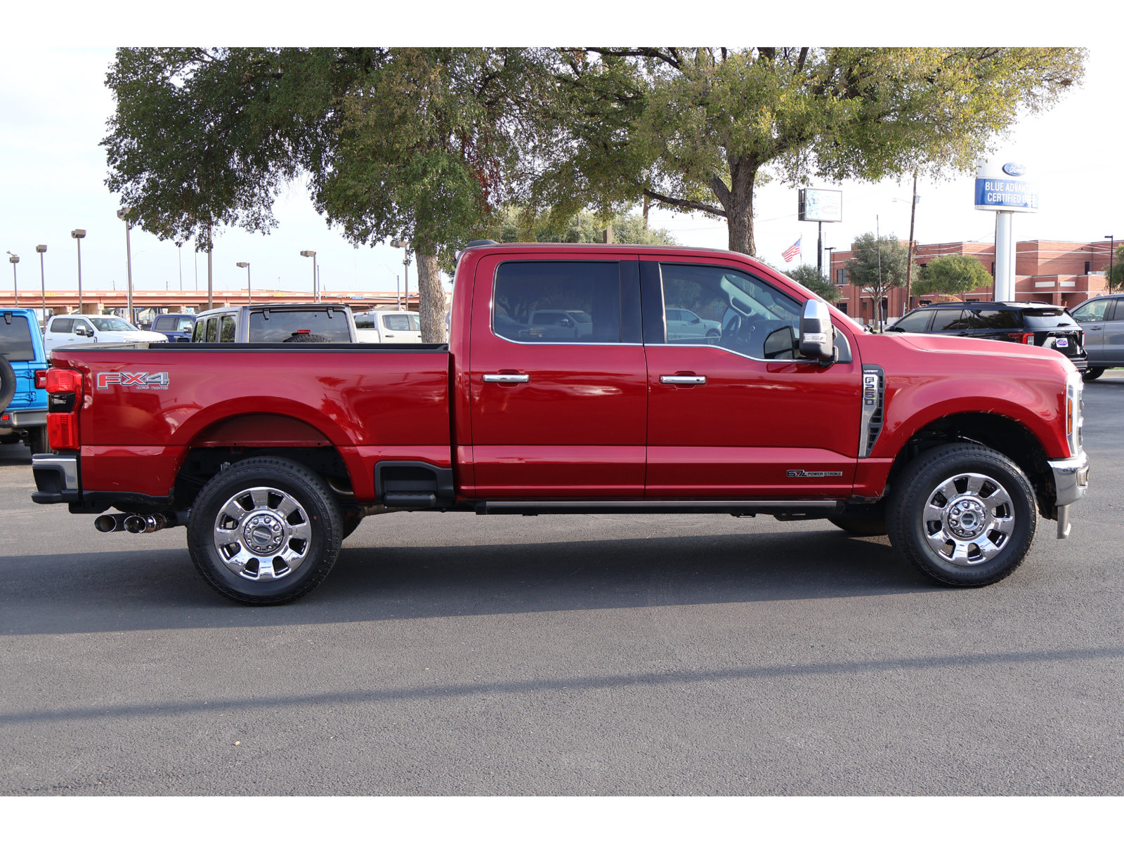 Used 2025 Ford F250 Lariat w/ Lariat Ultimate Package AWD/4WD image 15